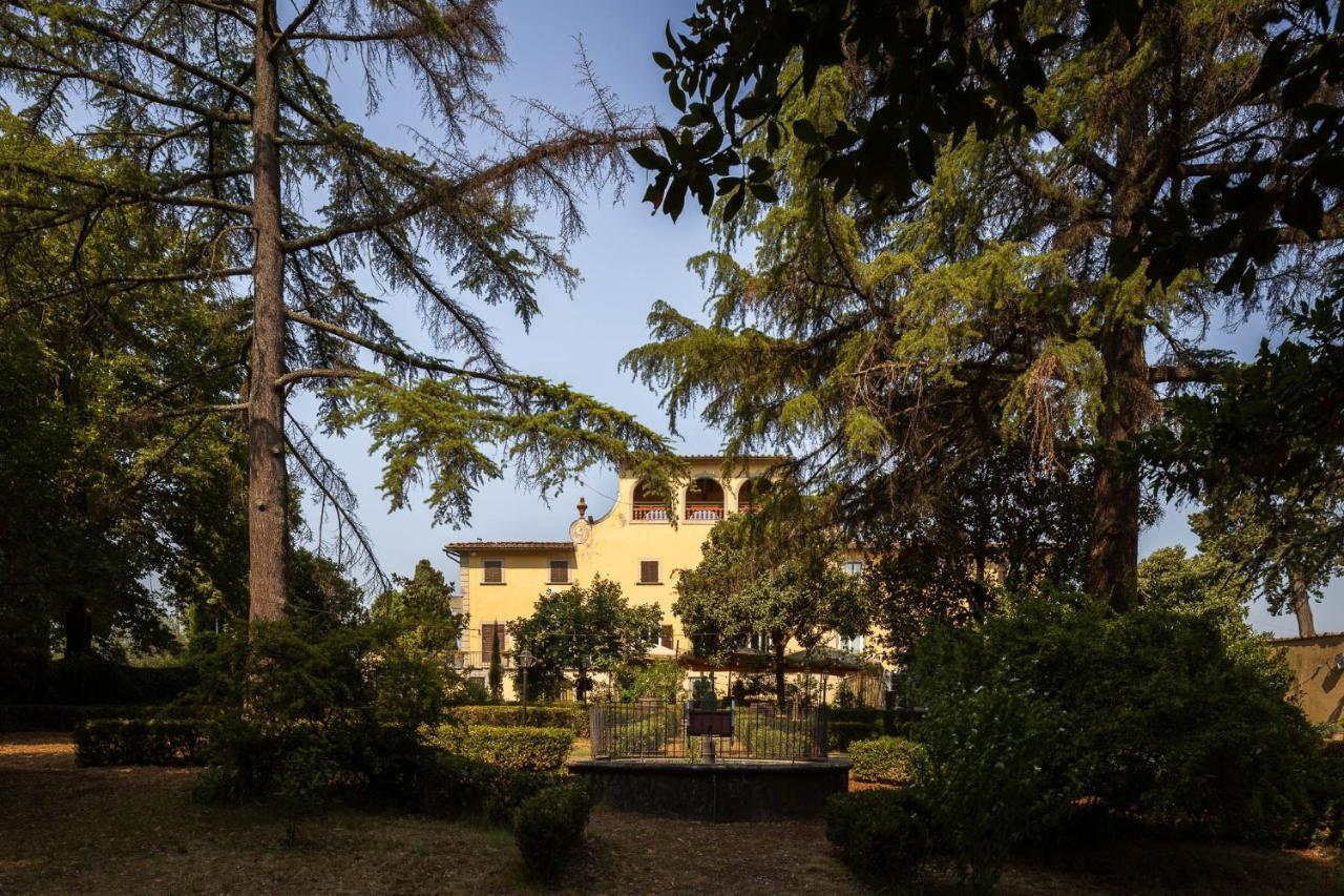 Bed and Breakfast Le Farnete Карминьяно Экстерьер фото