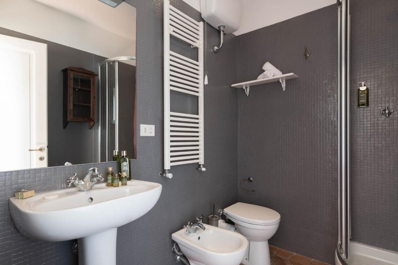 Bed and Breakfast Le Farnete Карминьяно Экстерьер фото