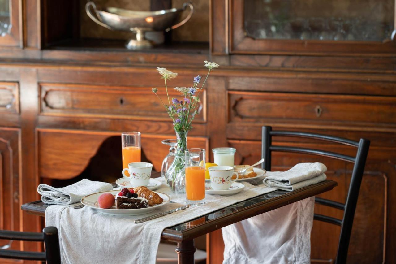 Bed and Breakfast Le Farnete Карминьяно Экстерьер фото
